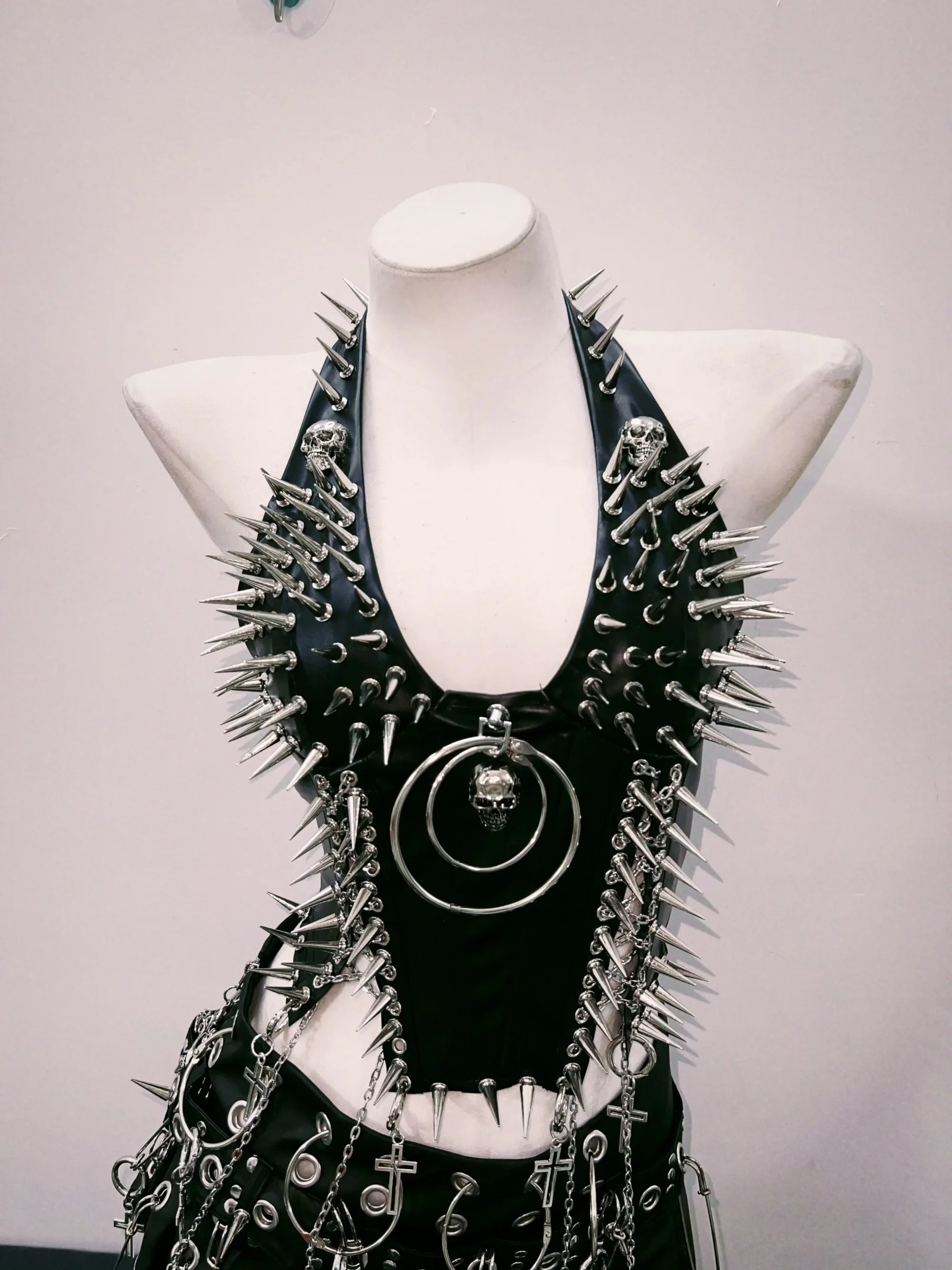 bustier top y2k fashion y2k clothes y2k crop top gothic clothes y2k top Rivets Tank Tops Skull top vintage tops gothic tank tops